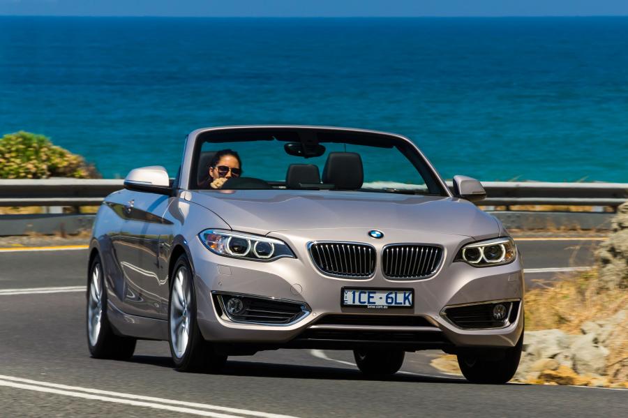  BMW 220i Convertible Luxury Line 2015 года  (AU) (фото 3 из 10)